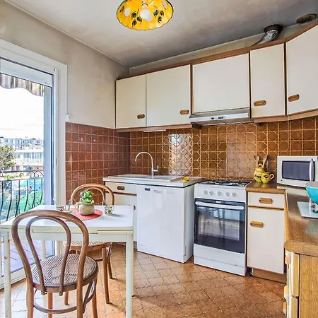 Maison Valensole By Interhome * كانيو سور مير